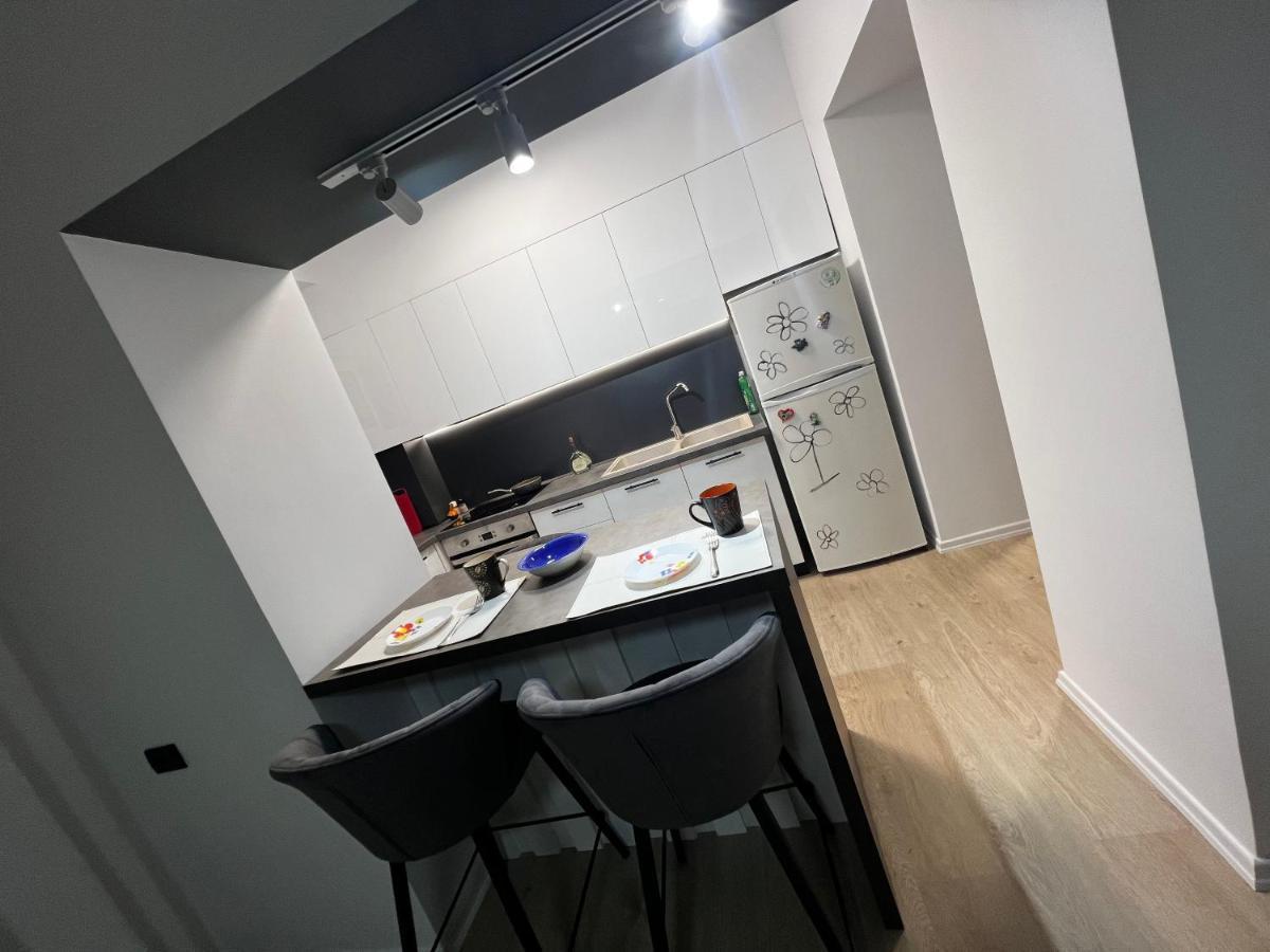 Amion Apartment In Center Of Tirana Exterior photo