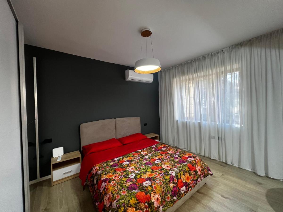 Amion Apartment In Center Of Tirana Exterior photo